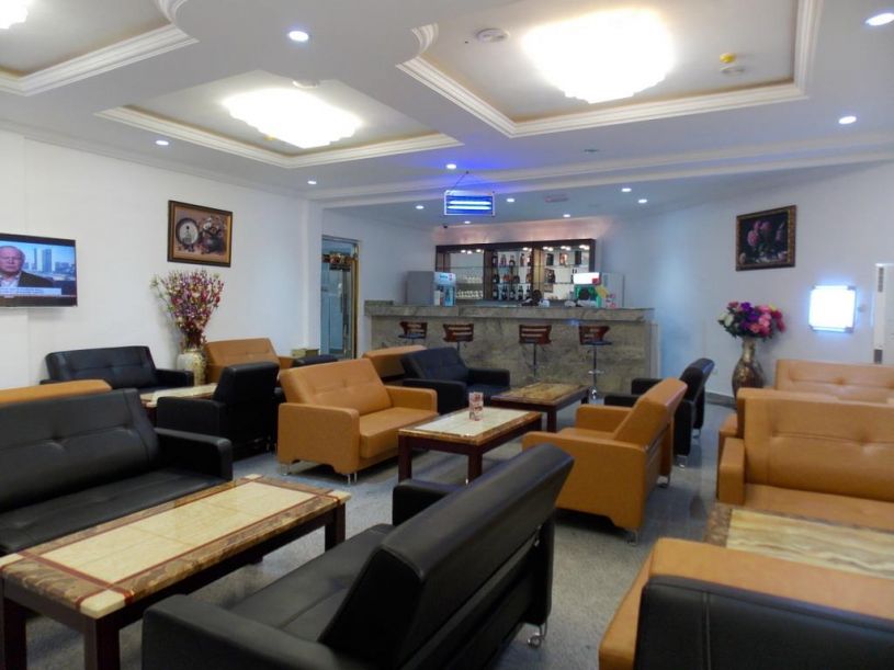 Immaculate hotel bar